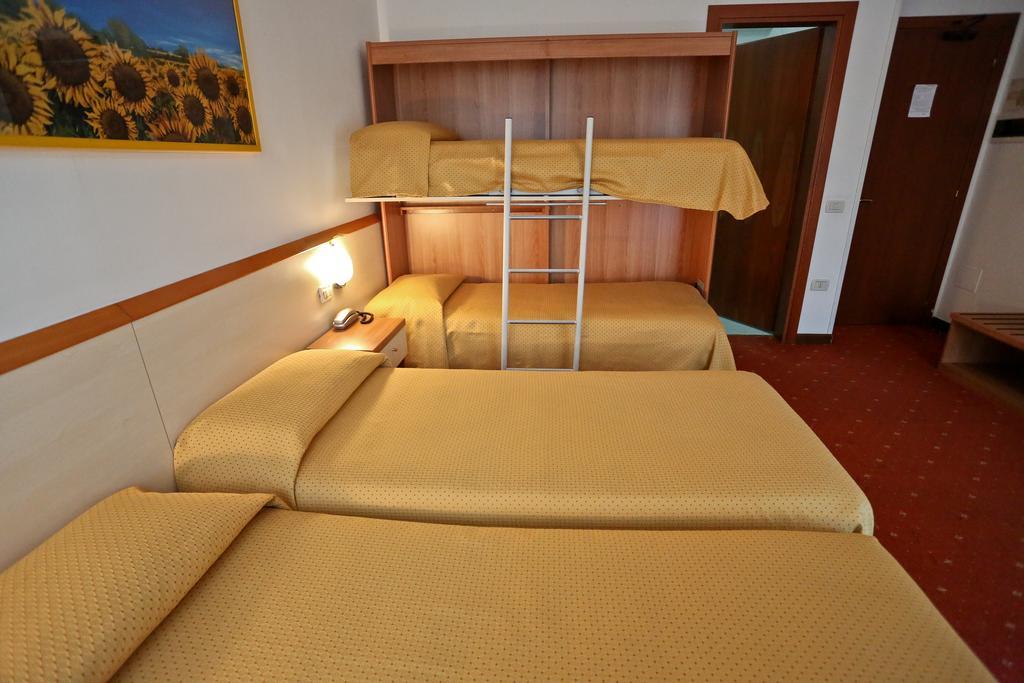 Hotel Due Ragni Віллорба Екстер'єр фото