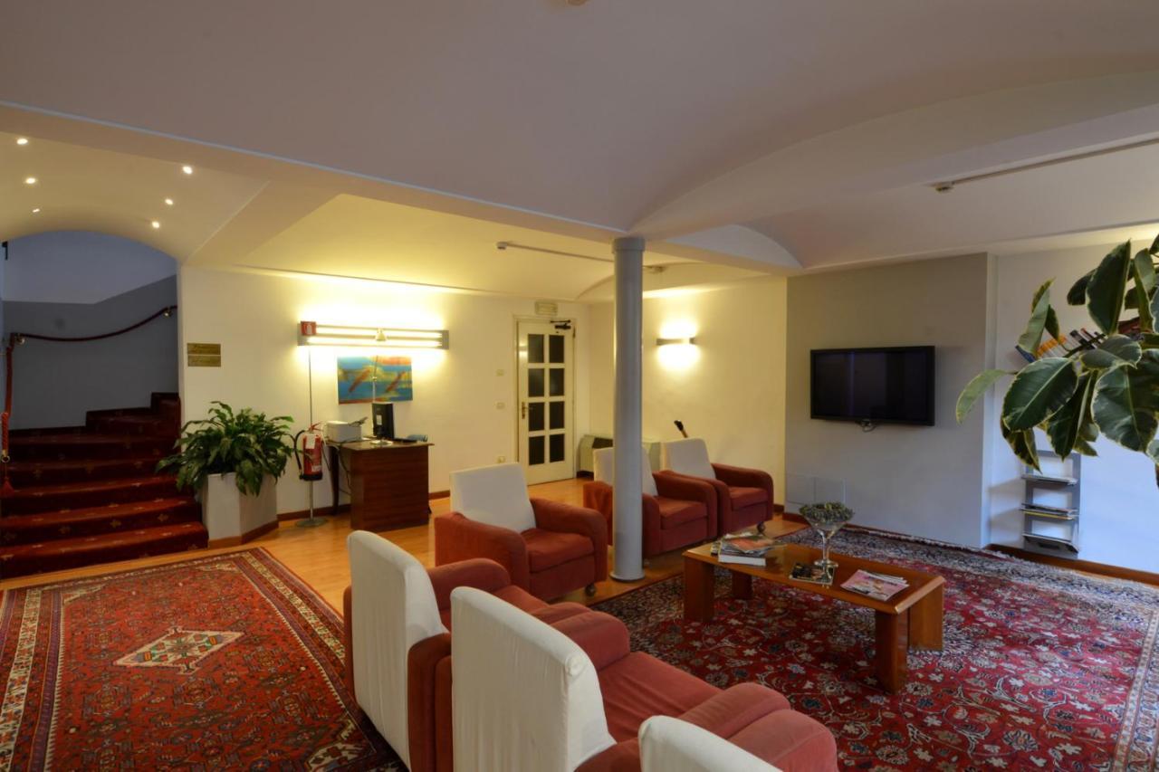 Hotel Due Ragni Віллорба Екстер'єр фото